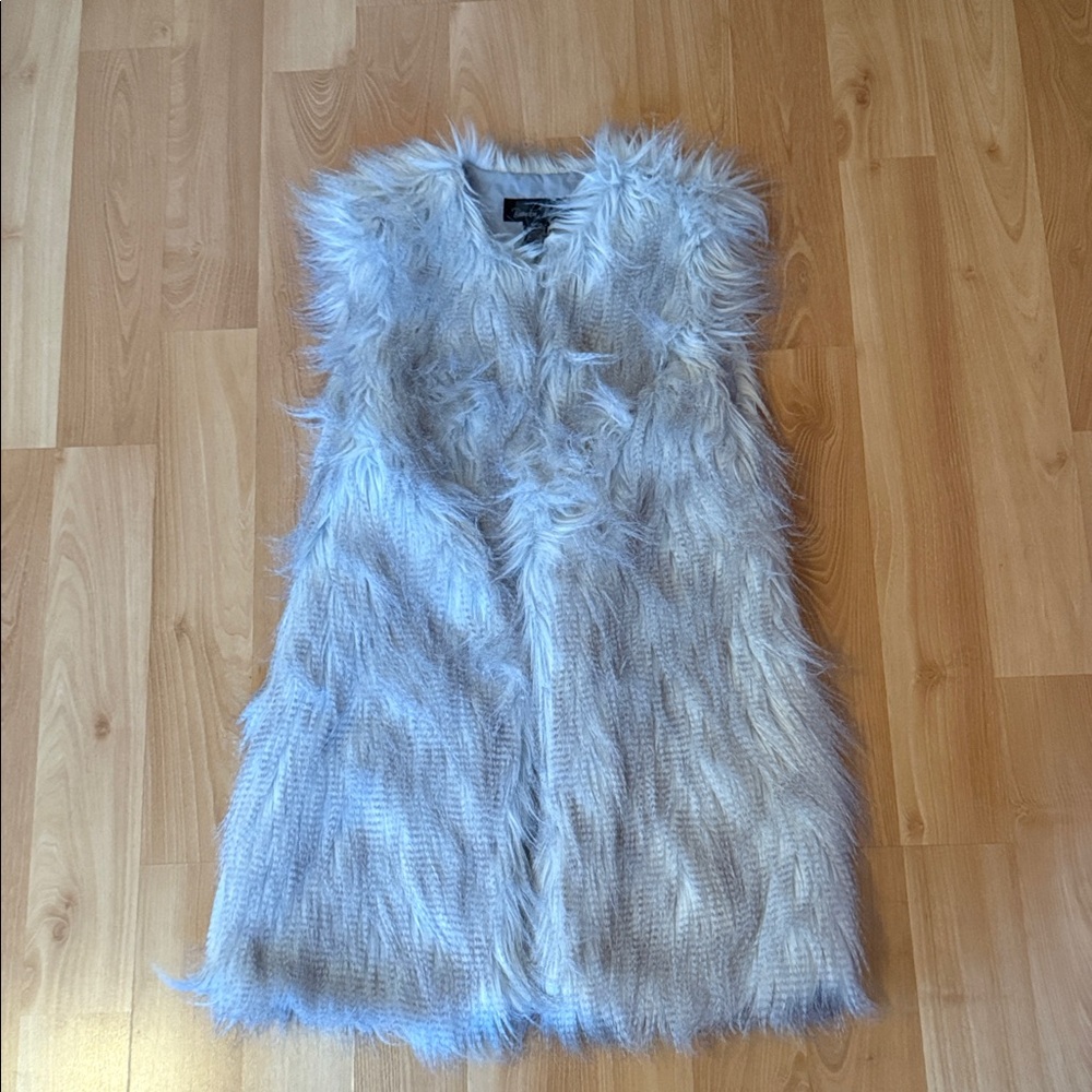 Brandon Thomas Silver Faux Fur Vest